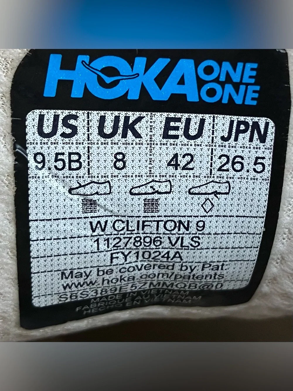Hoka One One Women’s Size 9.5 B Clifton 9 Vanilla Astral Athletic Running Shoes